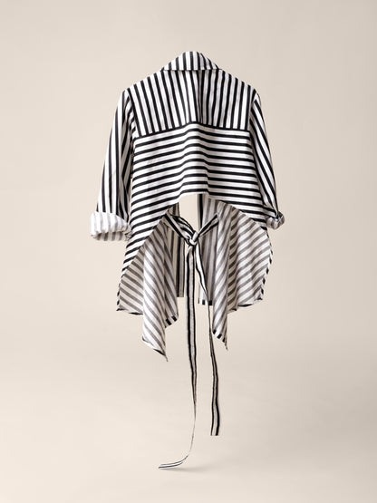 “Ni Ojo” Open Back Shirt